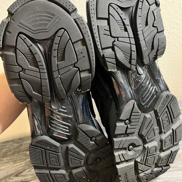 Balenciaga Runners - Picture 8 of 8